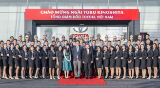 TOYOTA DOANH THU THANH HÓA VINH HẠNH ĐÓN TIẾP  NGÀI  TORU KINOSHITA ĐẾN THĂM VÀ LÀM VIỆC