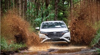 Tiết kiệm tới 50 triệu đồng khi mua Toyota Rush trong năm 2020