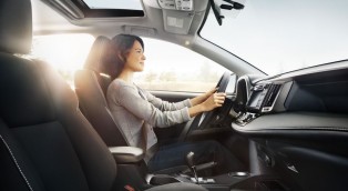 KHẮC PHỤC TÌNH TRẠNG KHÓ KHỞI ĐỘNG XE TRONG MÙA ĐÔNG GIÁ LẠNH