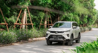 Tri ân khách hàng- Toyota Fortuner Legender tung gói khuyến mại hấp dẫn tháng 10 duy nhất tại Toyota Doanh Thu- Thanh Hoá