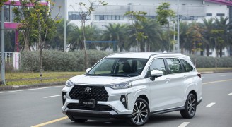 Toyota Veloz Cross - nhắm tới ngôi vương