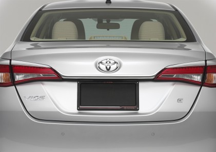 Ốp trang trí cửa khoang hành lý mạ Chrome