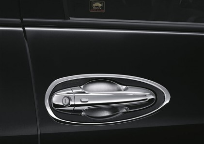 Bộ ốp tay cửa mạ Crôm - 4 cửa (Có viền màu đen)